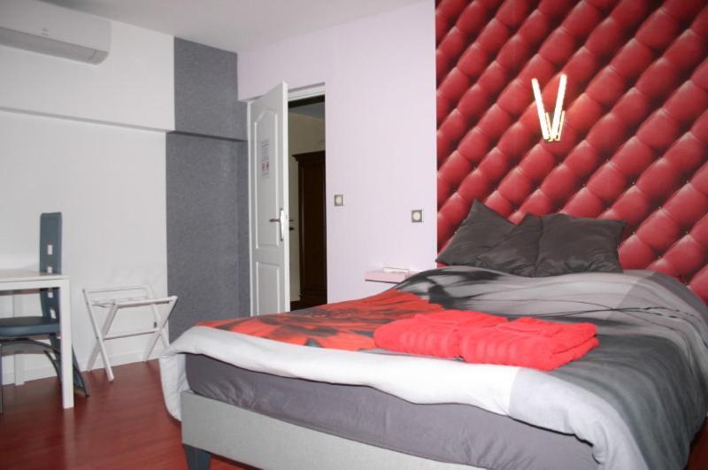 Les Victoriennes Bed & Breakfast Verdun-sur-Meuse Exterior photo