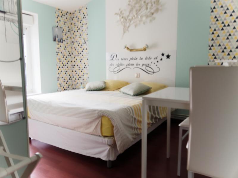 Les Victoriennes Bed & Breakfast Verdun-sur-Meuse Exterior photo